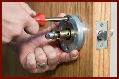 Locksmith Lock Store Swedesboro, NJ 856-506-3214 - 10-residential-lockouts